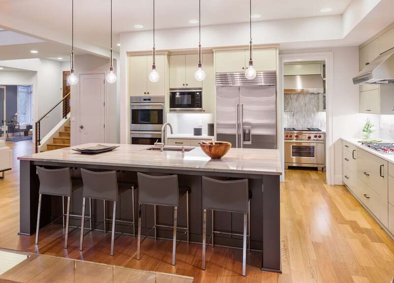 Tri City General Contractors worked on this kitchen and remodeled it to look absolutely stunning.